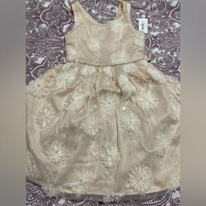 NWT Kensie Girl Cream Floral Formal Dress